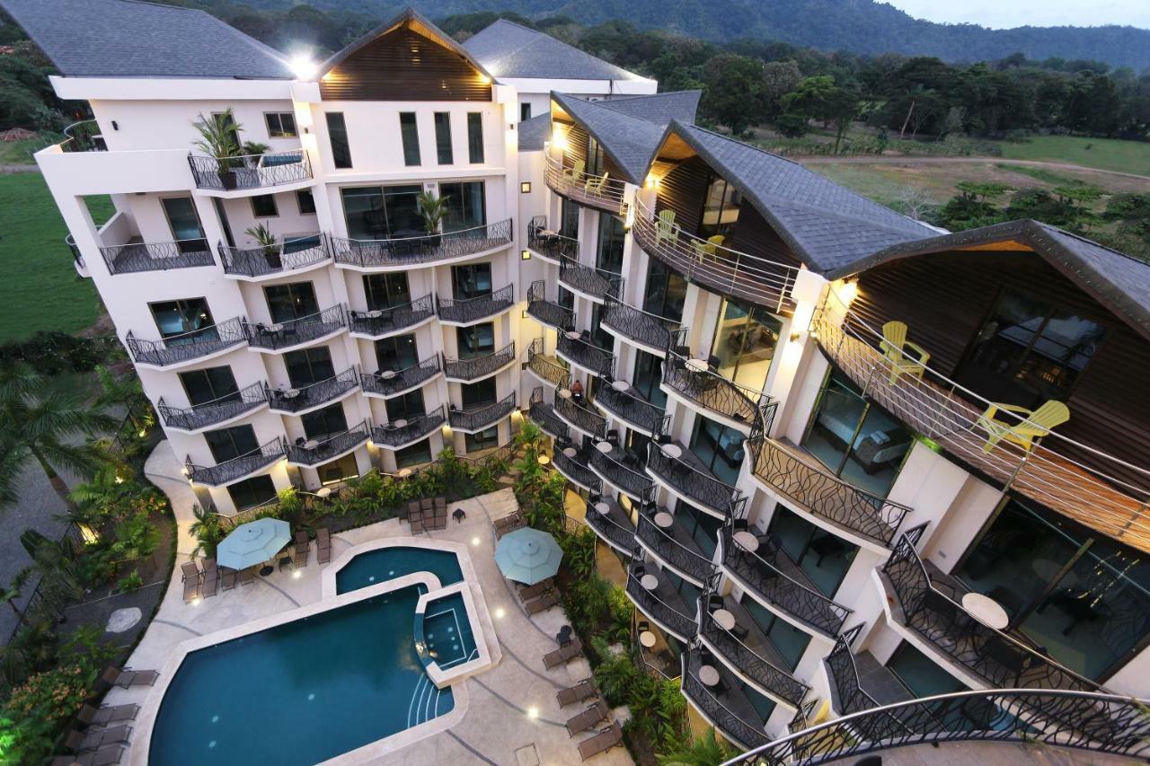 Pacific Suites Boutique Hotel And Bistro ฆาโก ภายนอก รูปภาพ